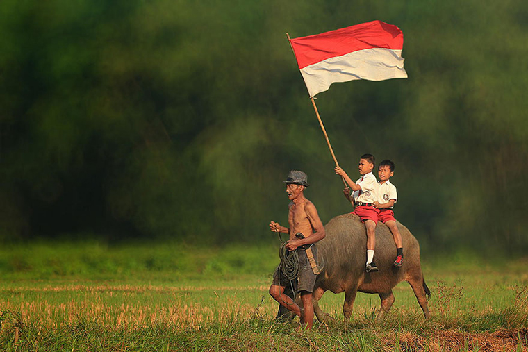 Vida cotidiana em aldeias da Indonésia